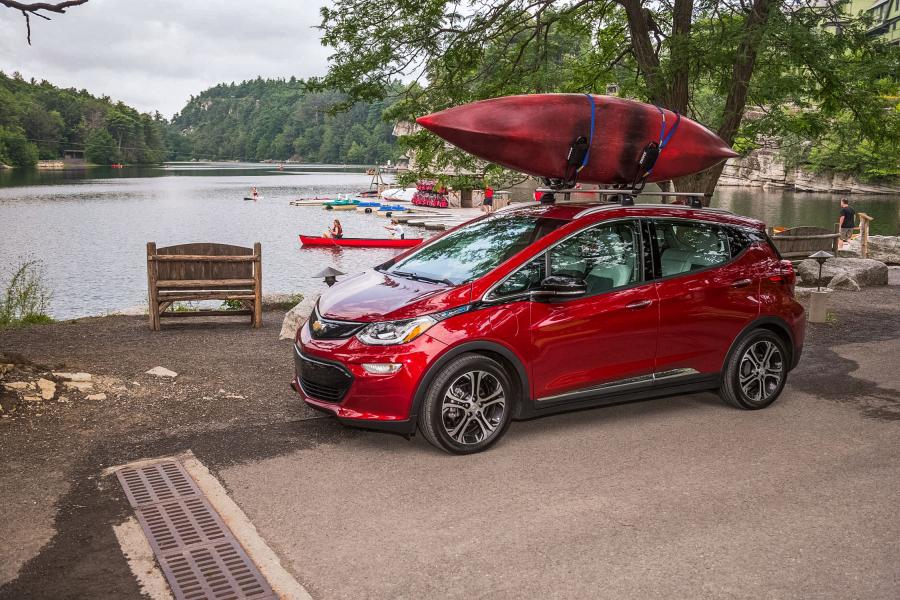  Chevrolet Bolt EV 2016 года  (фото 34 из 42)